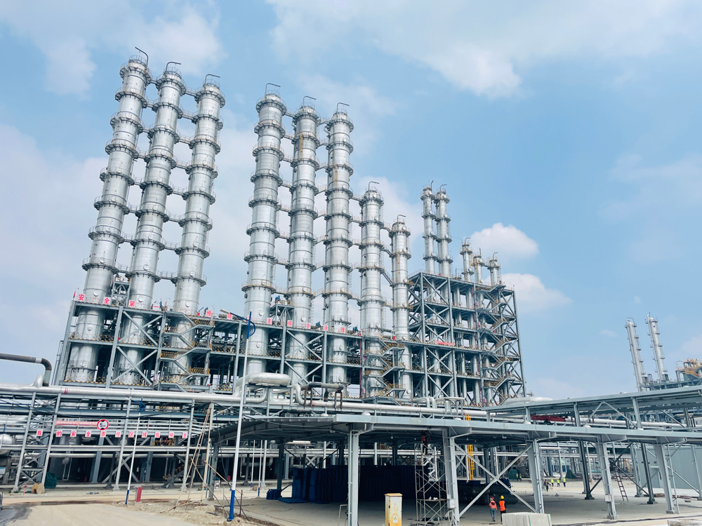 Jiangsu OLYMSPAN new energy polysilicon large-scale equipment project started, do chemical containers we are professional!